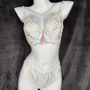 Vintage Barbara NWOT Y2K Embroidered Lingerie Set 32D XS Coquette Pastel Fairy